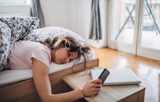 Ngủ chập chờn? Harmna Tuệ Tĩnh thắp sáng giấc mơ của bạn! 