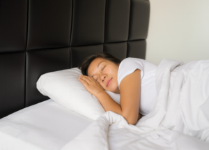 FTT-tai-sao-nhieu-nguoi-ngu-li-bi-khi-khi-stress-keo-dai-2